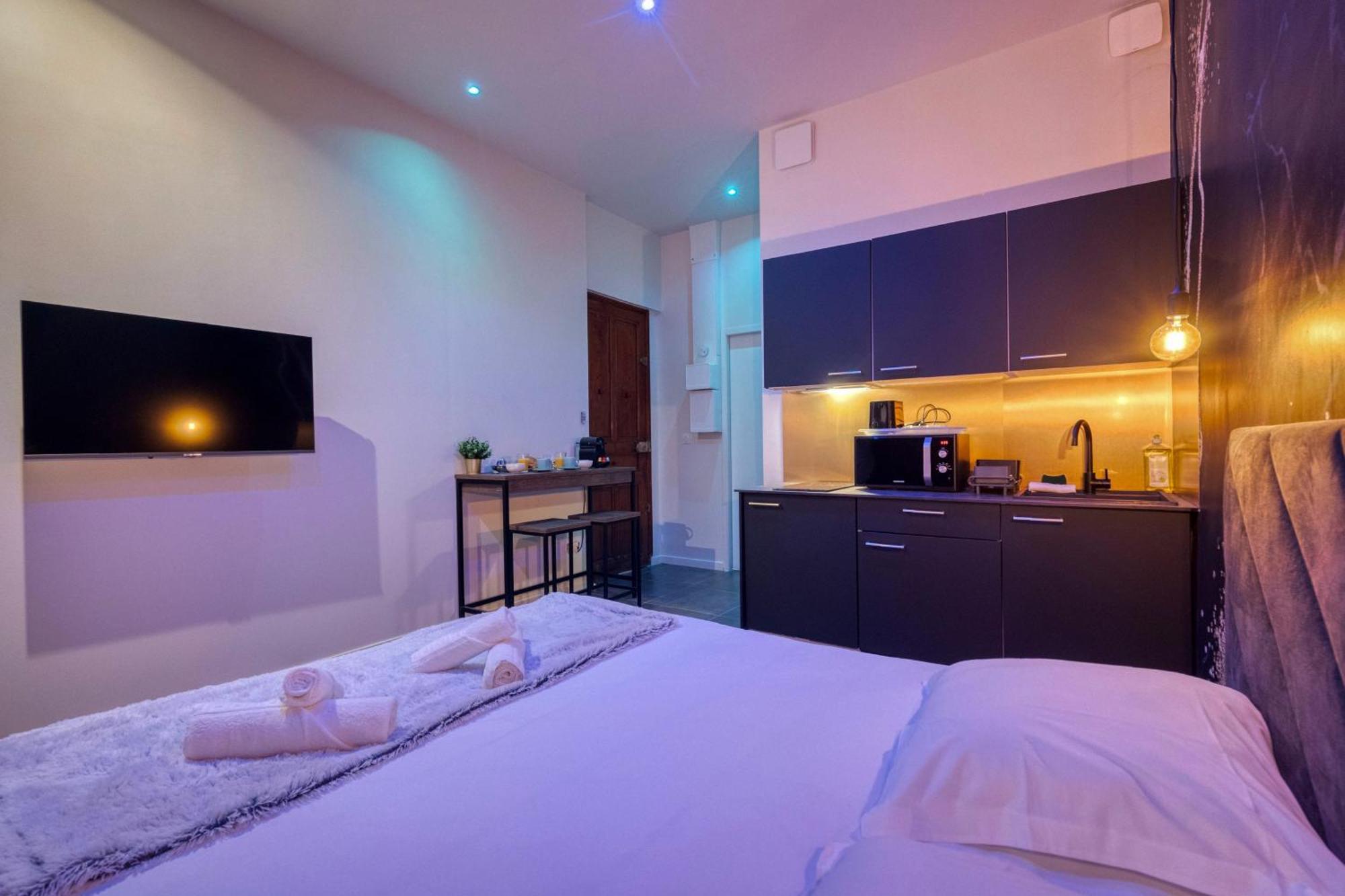 L'ame Etoilee - Avec Balneo & Sauna Appartement Grenoble